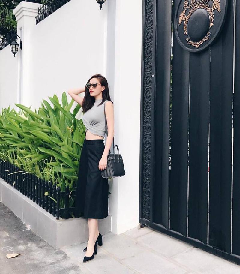 Thời gian gần đây, “Công chúa bong bóng” thay đổi nhiều về phong cách thời trang, táo bạo và hở hang hơn.
