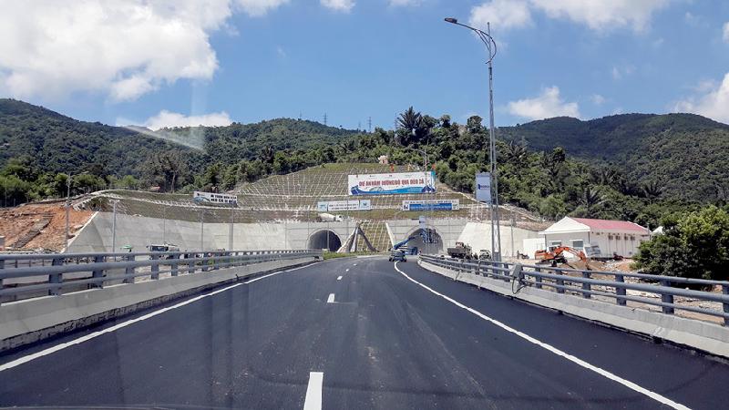 Dự án đi vào hoạt động sẽ đảm bảo giao thông thuận lợi giữa miền Trung và khu vực phía Nam; kết nối hai khu kinh tế trọng điểm là Khu kinh tế Nam Phú Yên và Khu kinh tế Vân Phong (Khánh Hòa), góp phần thúc đẩy phát triển công nghiệp, thương mại, du lịch của khu vực miền Trung - Tây Nguyên.