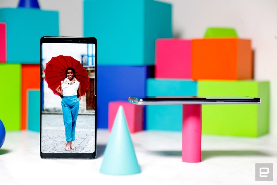 Cận cảnh Samsung Galaxy Note 8 vừa trình làng