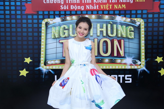 MC Jolie Phương Trinh
