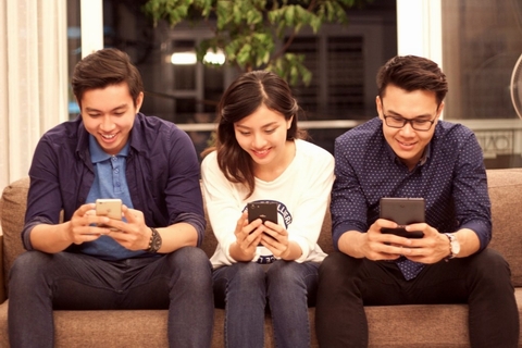 Dùng tài khoản VinaPhone mua ứng dụng trên Google Play
