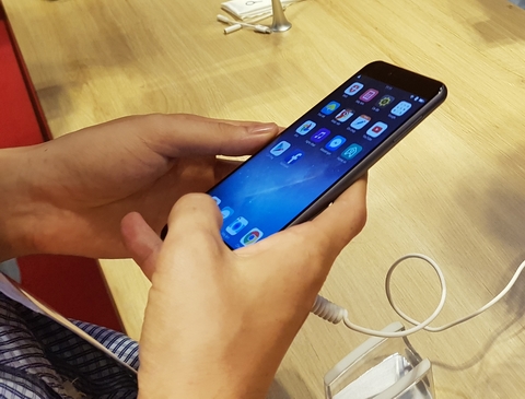 Trải nghiệm Bphone 2017 ngay tại sự kiện.