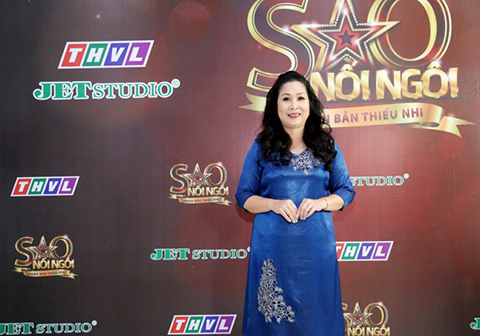 NSND Hồng Vân hào hứng với game show thiếu nhi