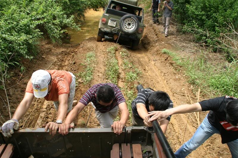  Vô lăng vàng 2008 là giải đấu đầu tiên có sự tham gia của 2 đội chơi 