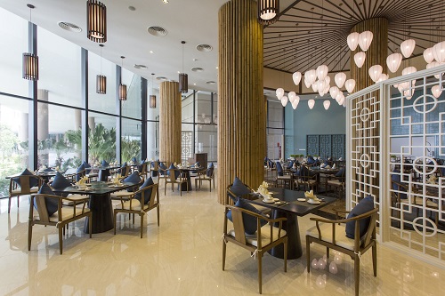 Khách hàng &quot;chen chân&quot; tham dự Lễ giới thiệu The Coastal Hill - FLC Grand Hotel Quy Nhơn