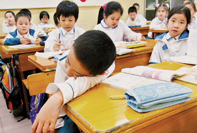 Nguyên nhân Bộ GD&amp;ĐT dừng cuộc thi Toán, Tiếng Anh qua mạng