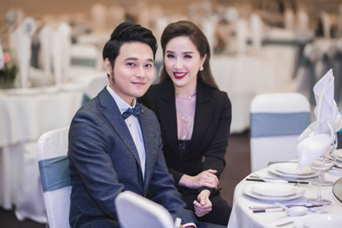 Quang Vinh bất ngờ xuất hiện tại lễ cưới anh trai Bảo Thy