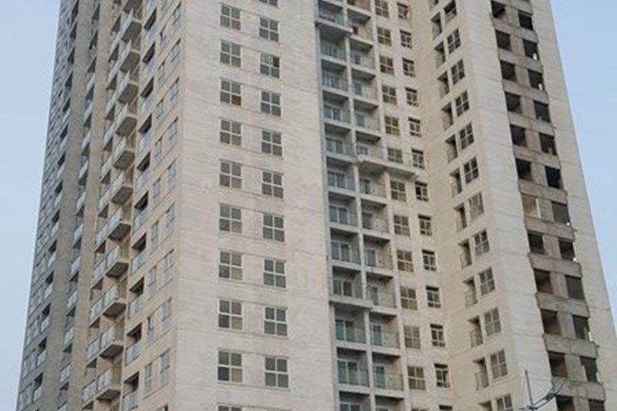 Rơi từ tầng 7 xuống đất, 3 công nhân tử vong