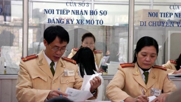Bỏ hàng loạt thủ tục liên quan đến cấp đăng ký xe