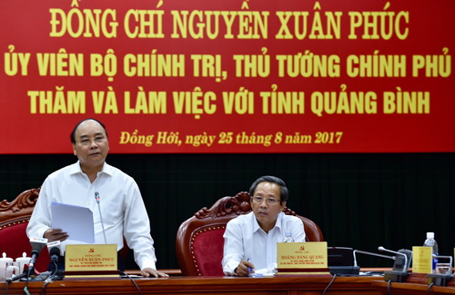 Thủ tướng làm việc với lãnh đạo chủ chốt tỉnh Quảng Bình