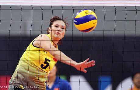 'Hoa khôi bóng chuyền' Kim Huệ chia tay tuyển Việt Nam