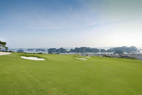 FLC Halong Golf Club lần đầu tiên ra mắt với giải HANOI NOTARY GOLF CHALLENGE 2017