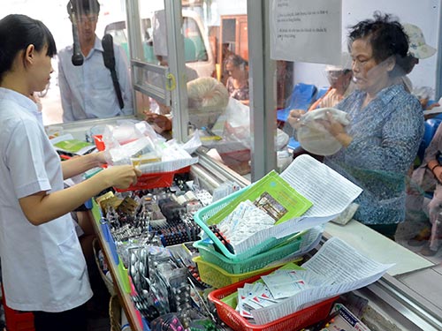 Yêu cầu giảm giá thuốc đến 15%, đấu thầu tập trung thuốc bảo hiểm y tế