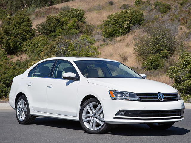 2017 Volkswagen Jetta - Giá khoảng $17,895