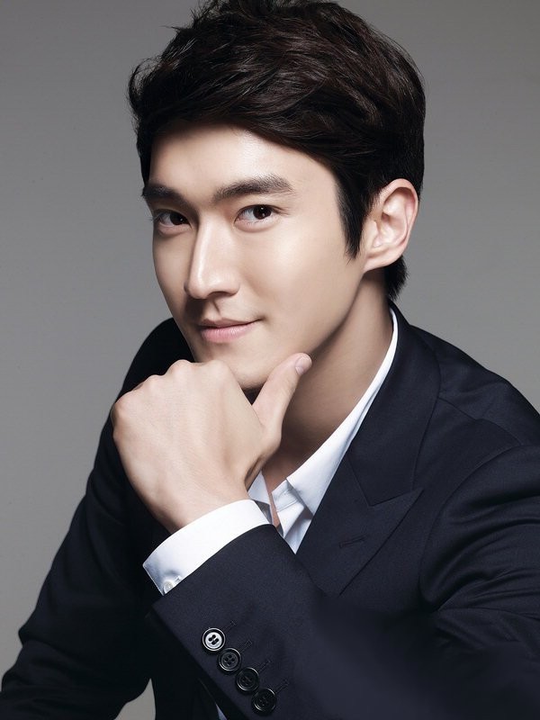 Từ 21 đến 25/8, Super Junior Choi Si Won sẽ có chuyến đi tới các trung tâm văn hóa giáo dục, trường học, trường mẫu giáo... ở Đà Nẵng, huyện Kon Rẫy và huyện Tu Mơ Rông (Kon Tum) để quảng bá cho chiến dịch từ thiện 