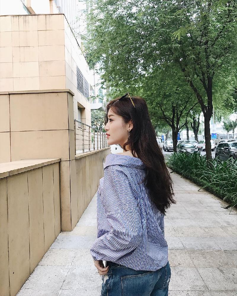 Huyền My thích thú khoe: 