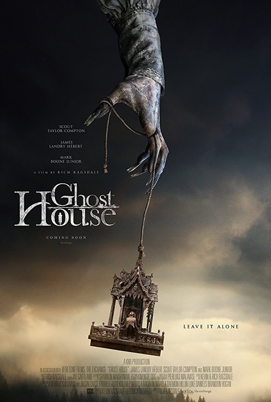 Poster rùng rợn của Ngôi nhà ma ám
