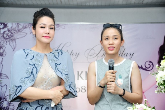  Kim Anh thổ lộ cô luôn cảm thấy hạnh phúc khi luôn có khán giả bên cạnh động viên, ủng hộ.
