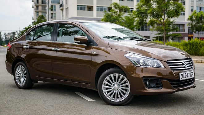 3. Suzuki Ciaz: 2 chiếc