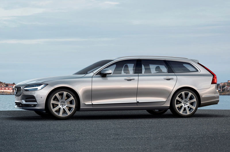 6. Volvo V90 2017.