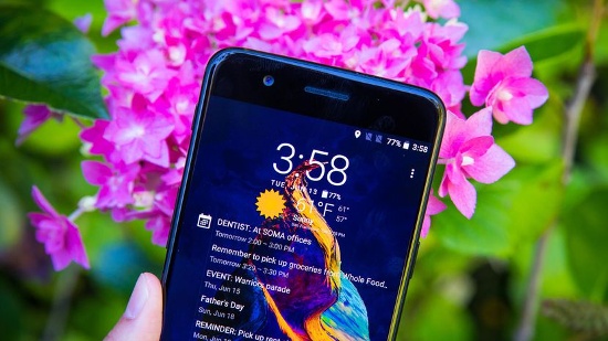 Ngoài phiên bản RAM 4GB thì OnePlus 5 còn phiên bản RAM 8GB mạnh mẽ, phiên bản mà ngay cả Galaxy S8 không có. Tất cả giúp cho thiết bị trở thành một khoản đầu tư đáng giá.