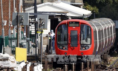 Anh bắt thêm 2 nghi can vụ đánh bom ga tàu điện ở London