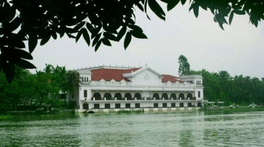 Cận vệ tổng thống Philippines bị bắn chết
