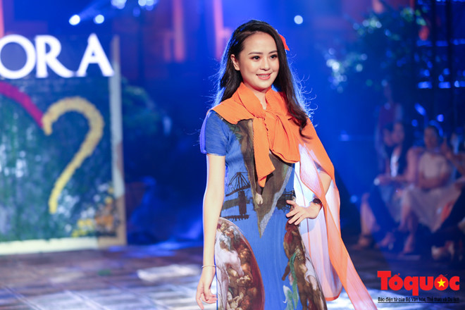 BTV Ngọc Bích, cô từng được yêu mến qua các bản tin thời tiết. Hiện tại, cô đang công tác tại Ban Thời sự, Đài THVN.