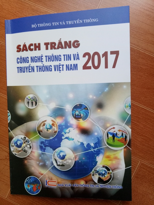  Sách Trắng 2017 được thiết kế gọn nhẹ, dễ sử dụng hơn trước.