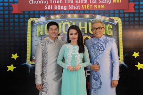 Bộ 3 giám khảo Người hùng tí hon: John Huy Trần, Cẩm Ly, Đại Nghĩa