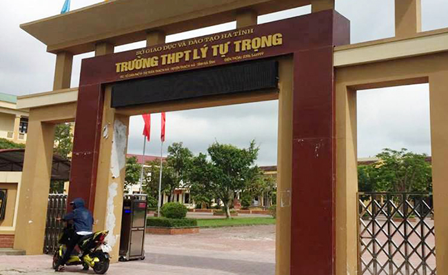 Trường THPT Lý Tự Trọng