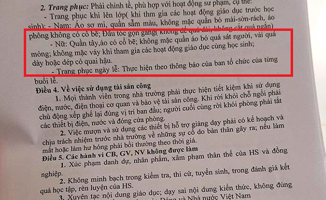  Quy định cấm giáo viên mặc váy lên lớp