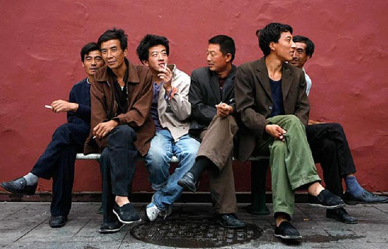 Hàng triệu đàn ông nghèo Trung Quốc ế vợ