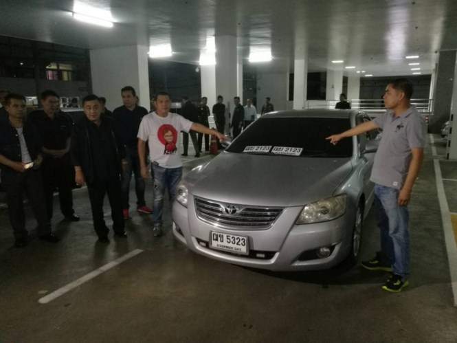 Chiếc Toyota Camry được cho là phương tiện mà bà Yingluck sử dụng để bỏ trốn. Ảnh: Nation