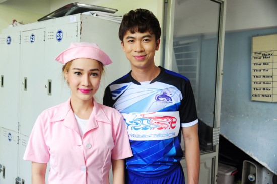 Lộ diện bạn gái của Hồ Việt Trung trong phim ca nhạc mới