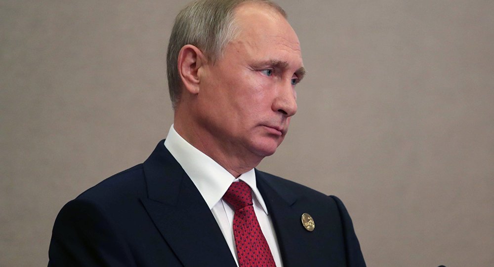 Putin bị Trump &quot;tạt gáo nước lạnh&quot;