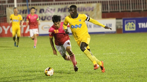 FLC Thanh Hoá lại cứu cho V-League nhiều &quot;bàn thua trông thấy&quot;