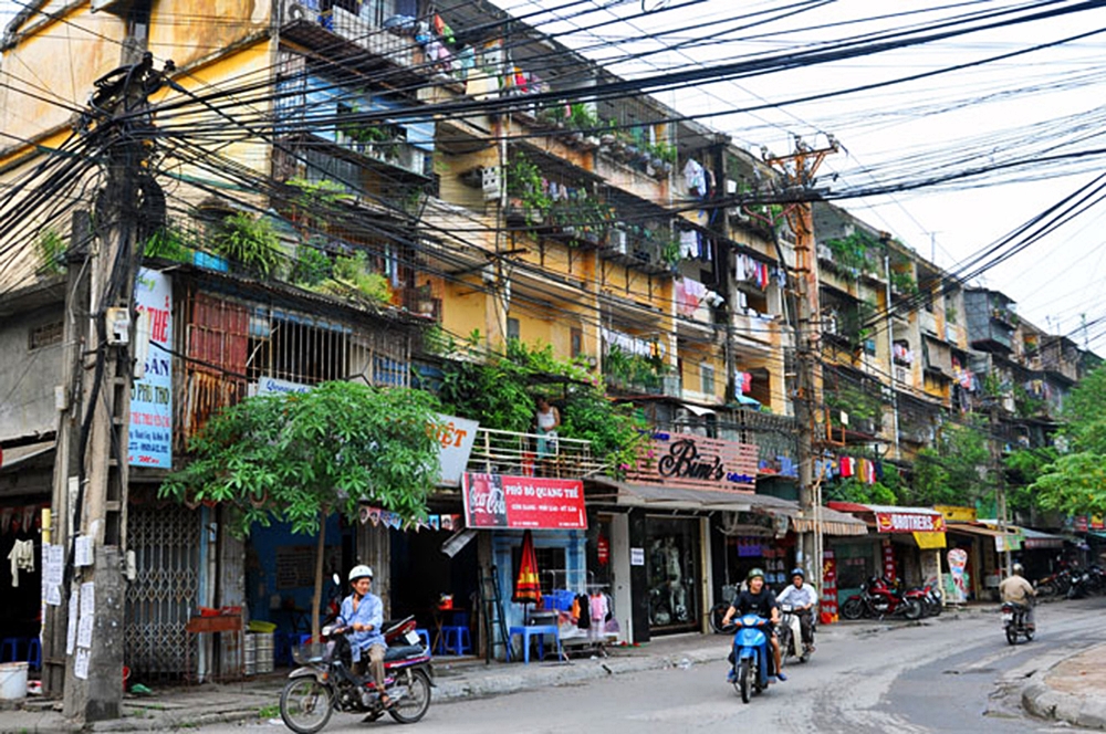Chung cư cũ tại Hà Nội