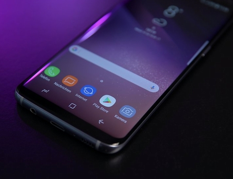 7 siêu phẩm đáng sở hữu hơn iPhone X