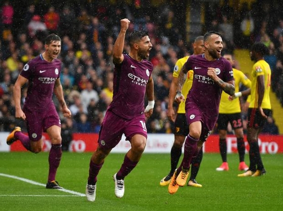 Thành Manchester áp đảo đội hình tiêu biểu Premier League!
