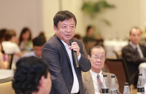 Chủ tịch Hội nhạc sỹ Việt Nam – PGS, TS, Nhạc sỹ Đỗ Hồng Quân cho rằng quyết định thành lập Sun Symphony là một sự dũng cảm trong cơn bão về âm nhạc như hiện nay