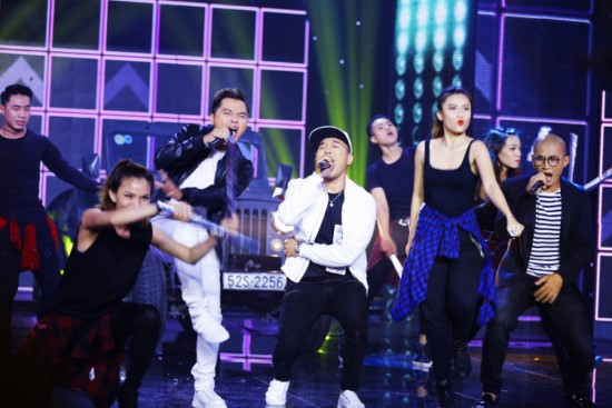 Tiết mục của nhóm MTV.
