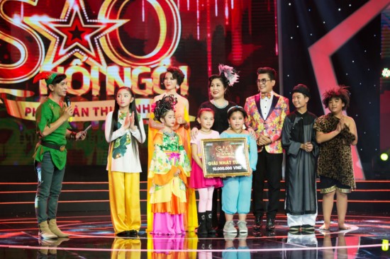 . Kết quả thí sinh nhỏ tuổi nhất - bé Phương Vy – con gái nghệ sĩ múa Hồng Phương đành phải nói lời tạm biệt chương trình.
