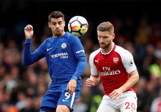 Stoke City – Chelsea: Bám đuổi thành Manchester!