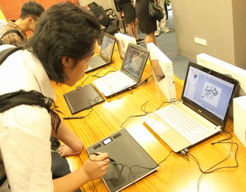 Lễ khai giảng độc đáo đậm chất Multimedia