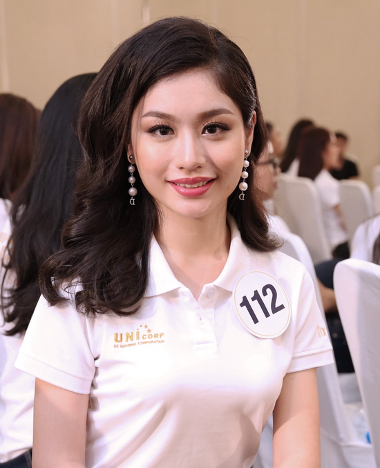 Nhan sắc TpHCM rất tập trung vào những thử thách mà “Tôi là Hoa hậu Hoàn vũ Việt Nam 2017” đưa ra, vì đây là ước mơ từ nhỏ của cô. Sự kiên trì, nỗ lực là điểm cộng giúp Ánh Minh tự tin nổi bật giữa dàn ứng viên xinh đẹp.