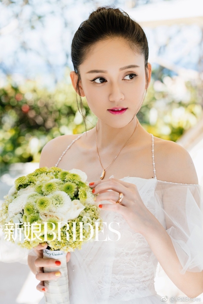 Trần Kiều Ân lộng lẫy khi hóa thân thành cô dâu