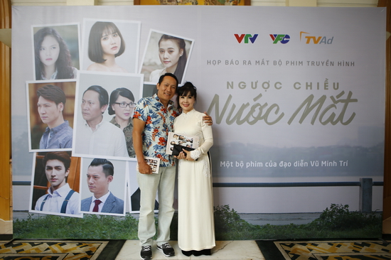 NSƯT Hoàng Hải và NSND Lan Hương vào vai ông bà Lâm trong Ngược chiều nước mắt