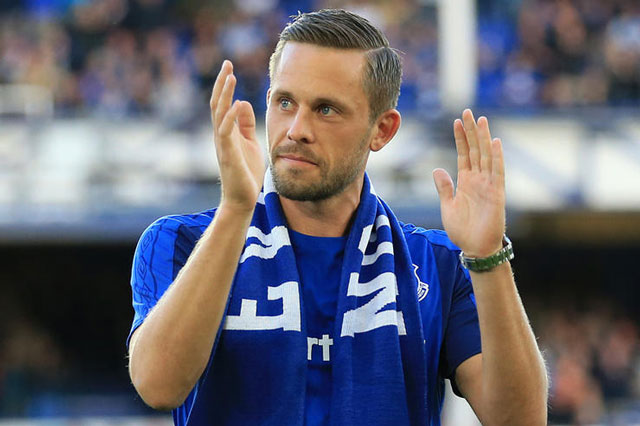 8. Gylfi Sigurdsson (Swansea qua Everton, 45 triệu bảng).