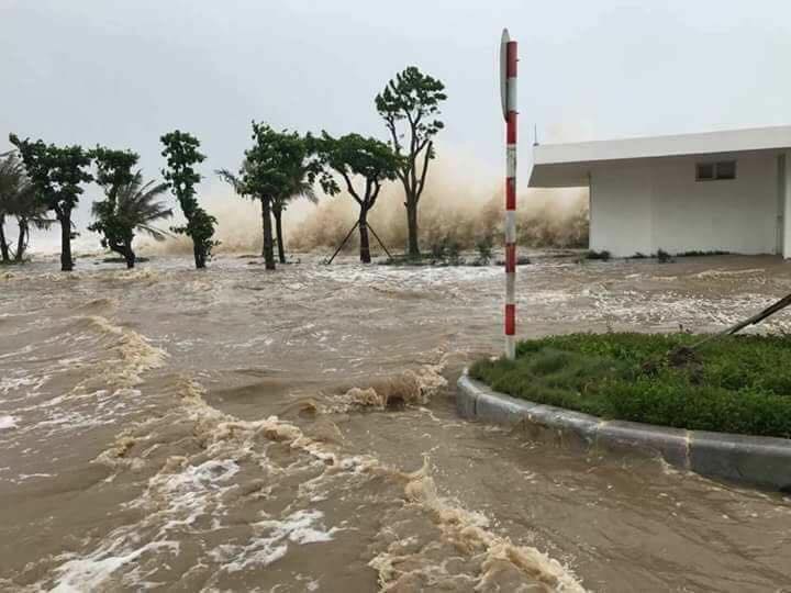 Tại Thanh Hóa hiện đang có 10 thuyền viên trên tàu TH 9366 TS, công suất 829 CV bị mất liên lạc khi xuất bến từ cảng Quy Nhơn (tỉnh Bình Định) vào vùng biển Nha Trang (Bà Rịa- Vũng Tàu) để đánh bắt thủy hải sản.